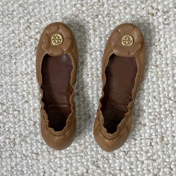 Tory Burch Shelby Floral Flats - Picture 2 of 7